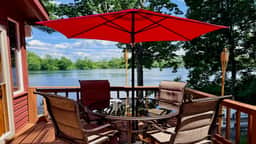 Lakeside Cottage - Image 5